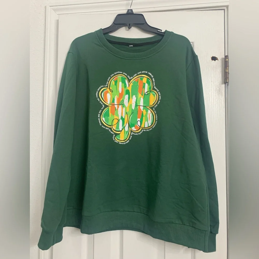 NWOT St. Patrick’s Graphic Sweatshirt 2XL - Picture 1 of 4